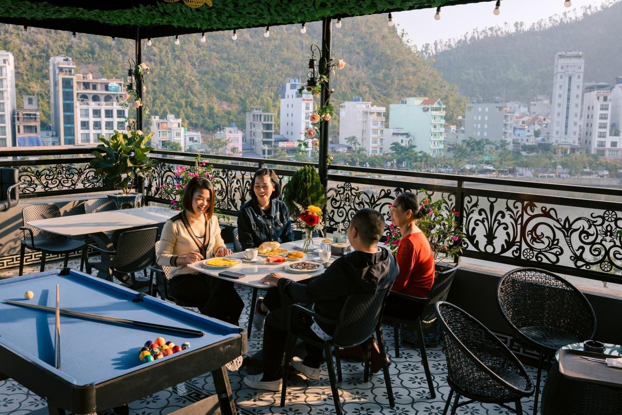Bao Phuc Hotel Dong Khe Sau Eksteriør billede